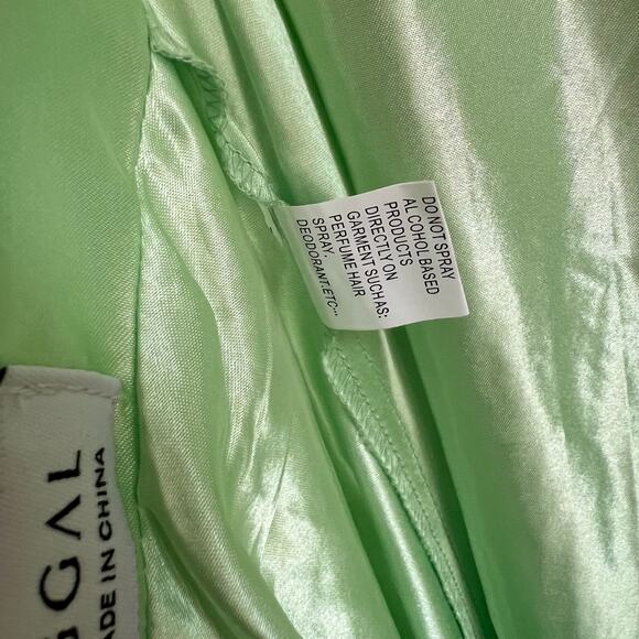 NEW Mac Duggal Mint Green Ruffle Tiered Cut-Out Chiffon Gown Dress 2 Style 67911 - Picture 12 of 16